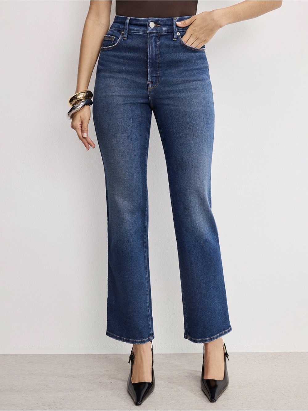 NWOT Good American Soft Tech Good Curve Straight Jeans, Size 27